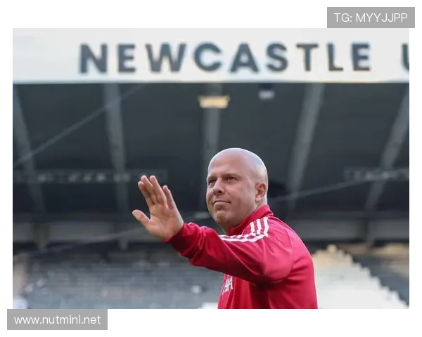 利物浦克洛普离队之谜持续发酵,战术调整与球队稳定性面临阶段性考验 利物浦克洛普离队之谜持续发酵,战术调整与球队稳定性面临阶段性考验