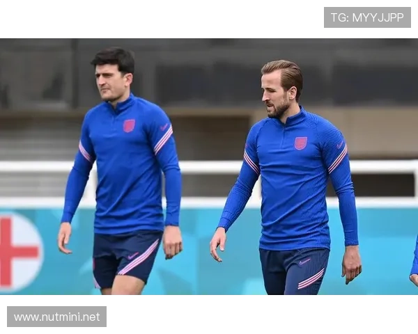 凯恩与英格兰的强队依赖症及战术适配性分析